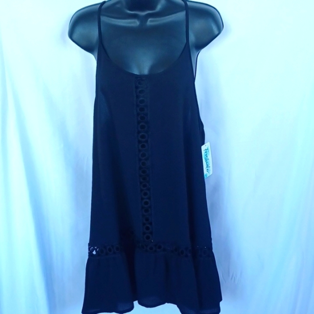✨Freshwater Woman swim cover up dress sz M✨